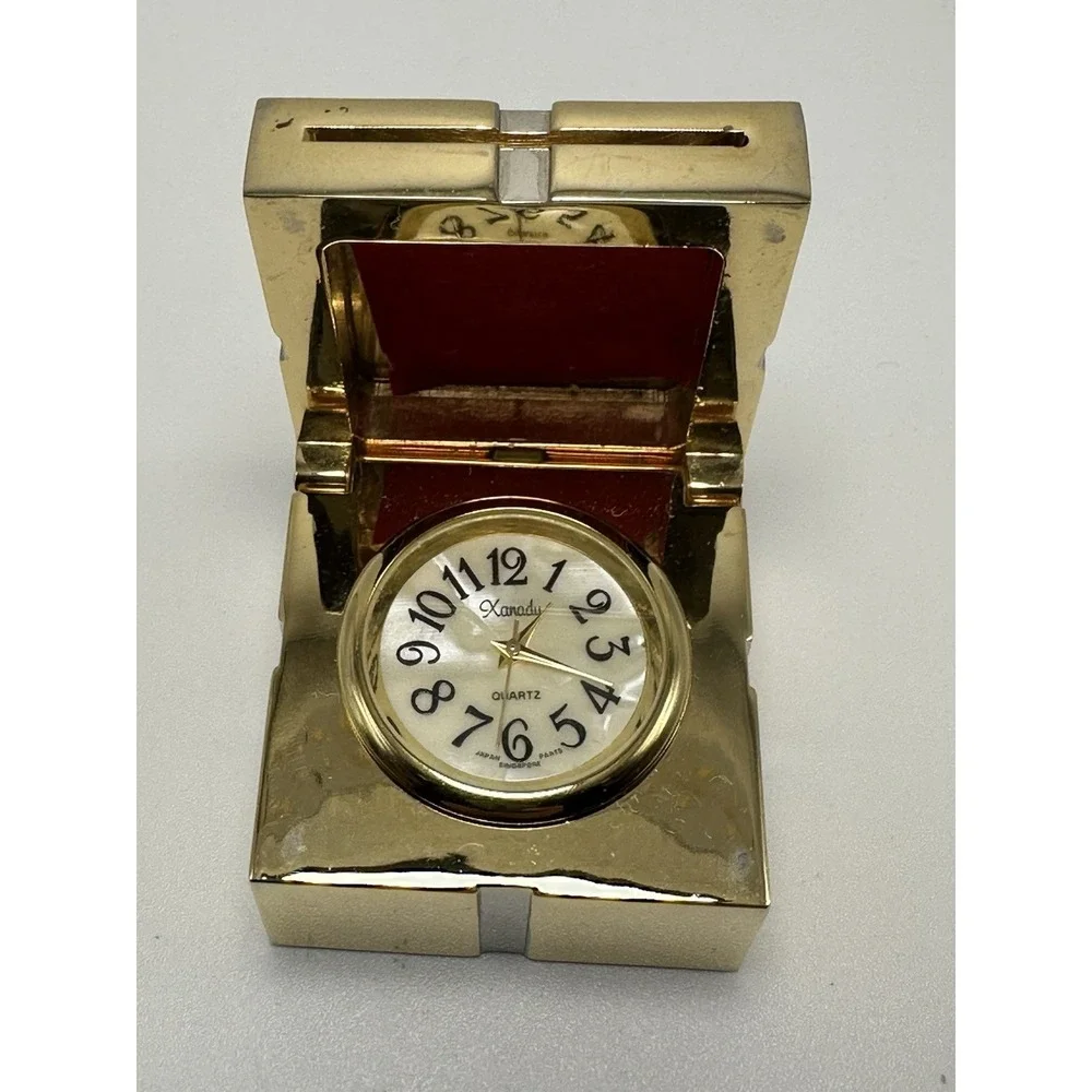 Xanadu Gift Box NO Bow New Battery Mini Clock‎ Watch V